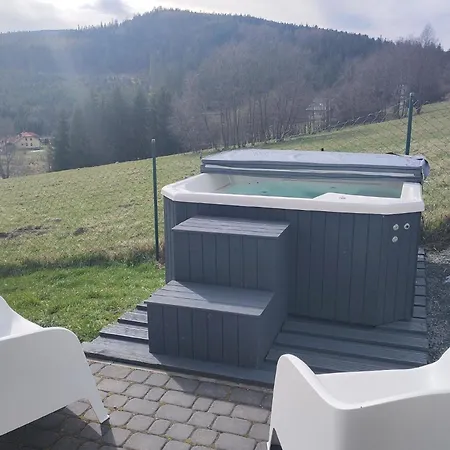 Holiday home Modernes In Mit Grossem Garten *