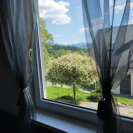Holiday home Modernes In Mit Grossem Garten Kiczora